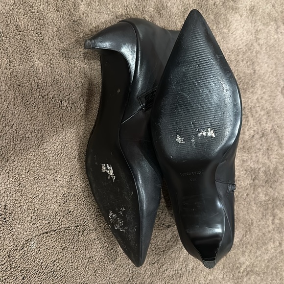 Nine West Bootie Boot - size 9M - Black - Picture 6 of 9